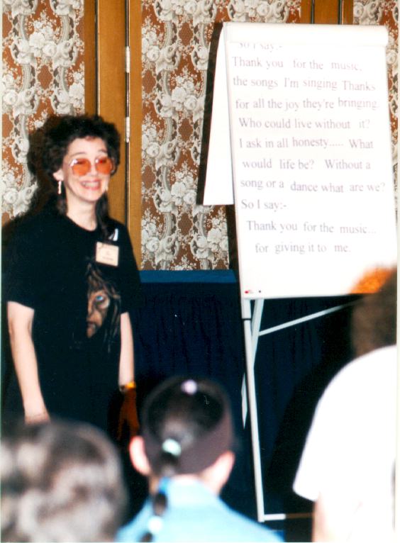 Sue_Haley_prepared_to_teach_singing_in_sign_language